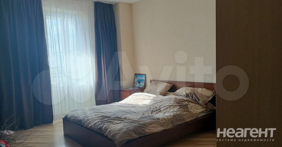 Продается 2-х комнатная квартира, 72 м²