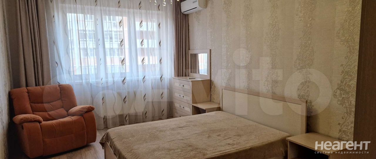 Сдается 2-х комнатная квартира, 70 м²