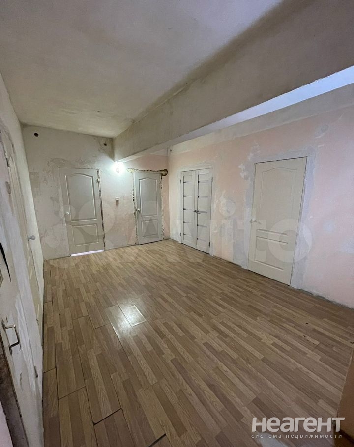 Продается Дом, 388 м²