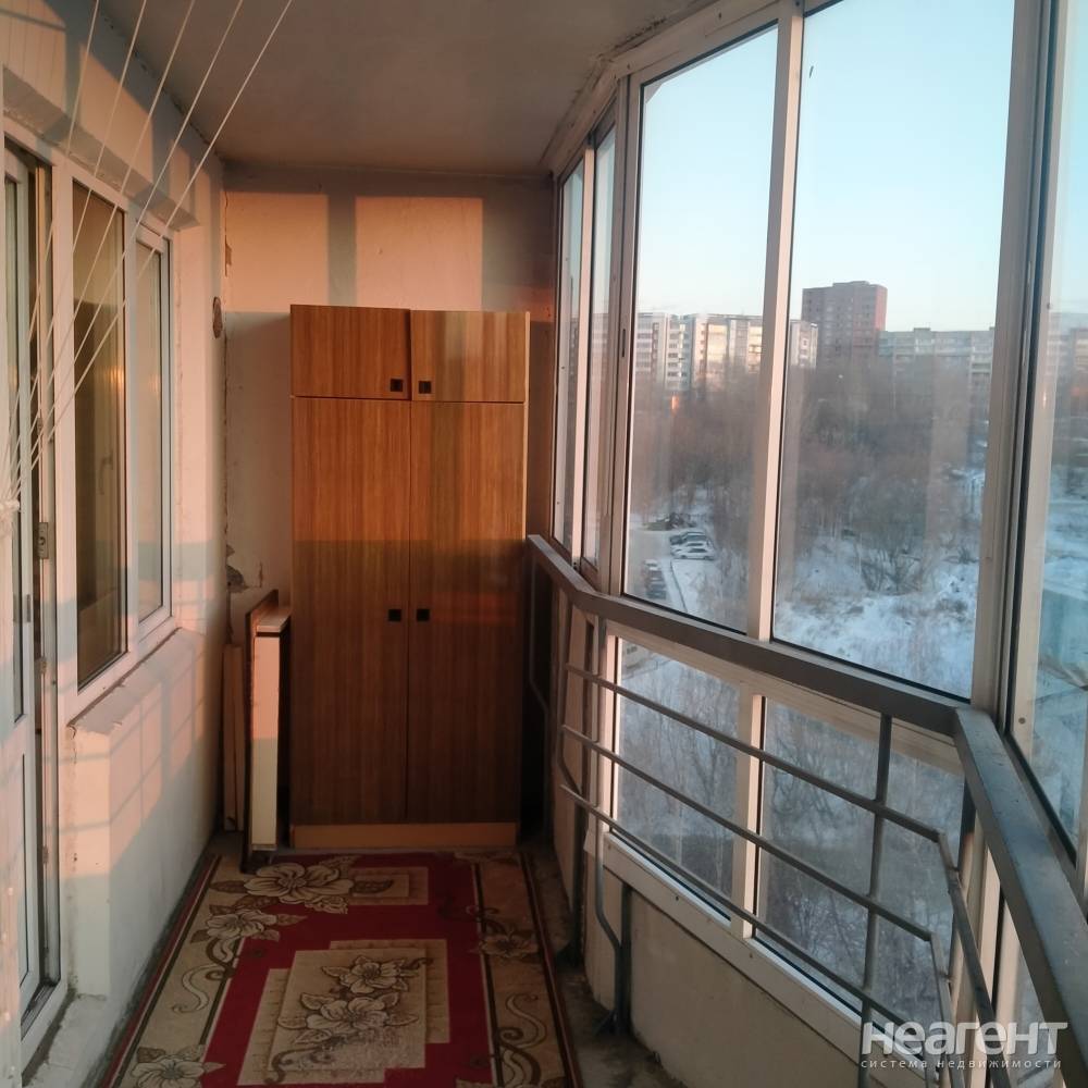 Сдается 1-комнатная квартира, 40 м²