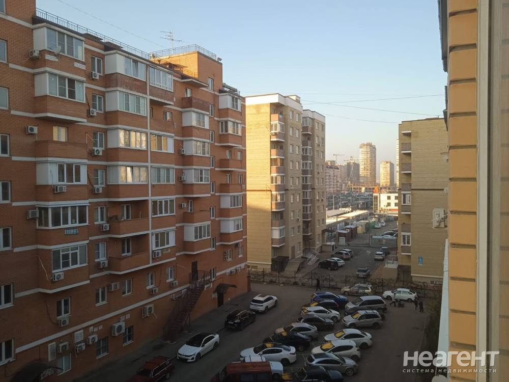 Продается 1-комнатная квартира, 34 м²