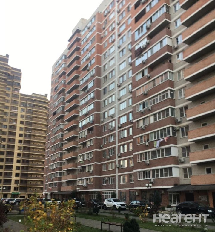 Продается 2-х комнатная квартира, 63 м²