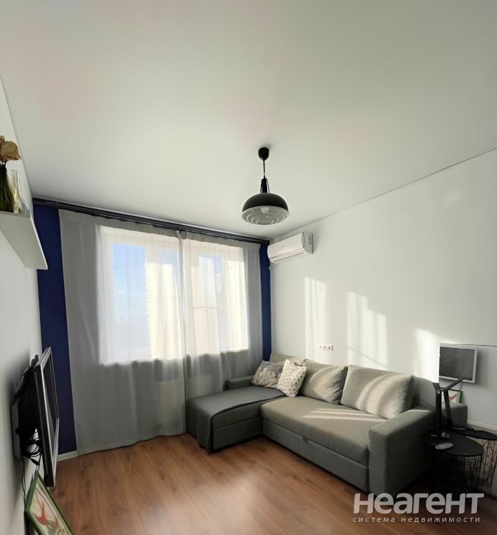 Продается 1-комнатная квартира, 40,1 м²