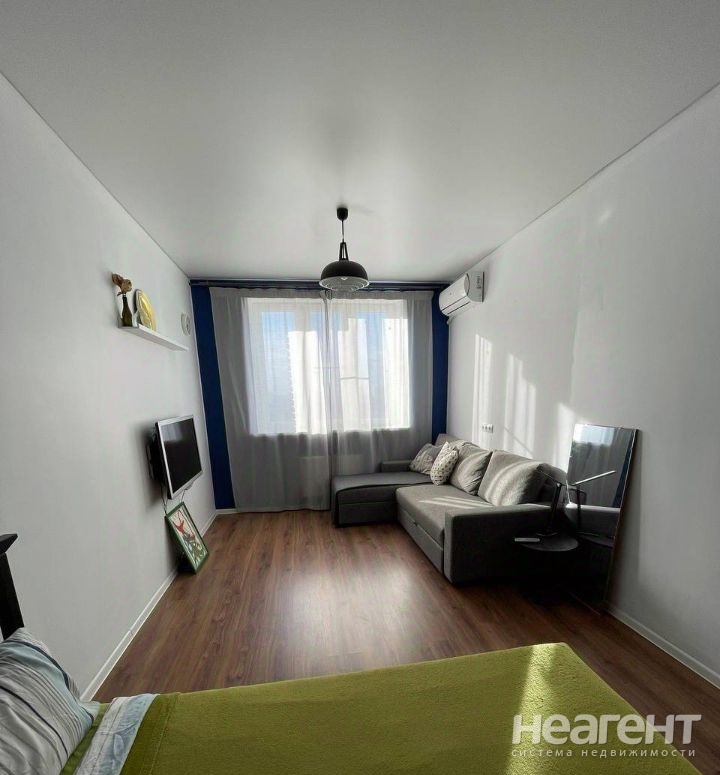 Продается 1-комнатная квартира, 40,1 м²