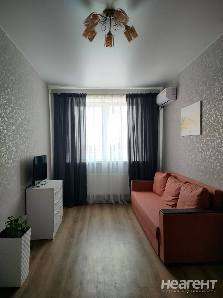 Сдается 1-комнатная квартира, 30 м²