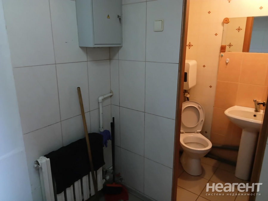 Сдается Торговое помещение, 32 м²