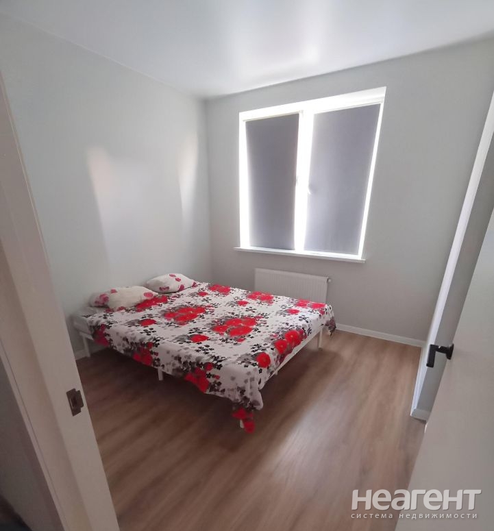 Сдается 1-комнатная квартира, 38 м²