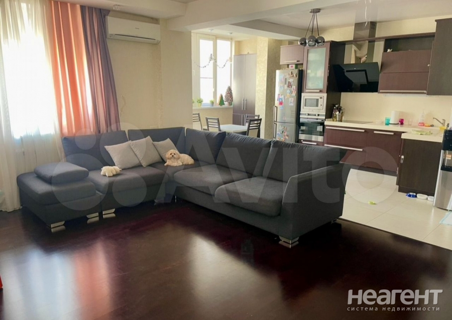 Продается 2-х комнатная квартира, 65 м²