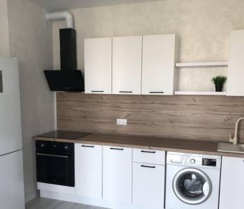 Сдается 1-комнатная квартира, 46 м²