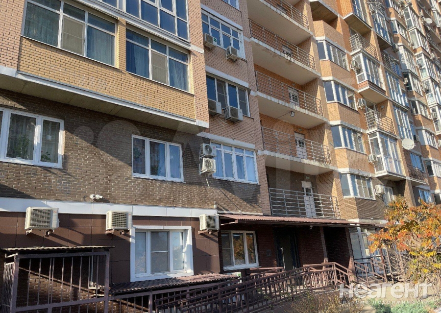 Продается 1-комнатная квартира, 44,4 м²