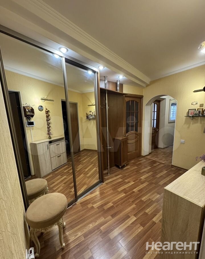 Продается 2-х комнатная квартира, 67 м²