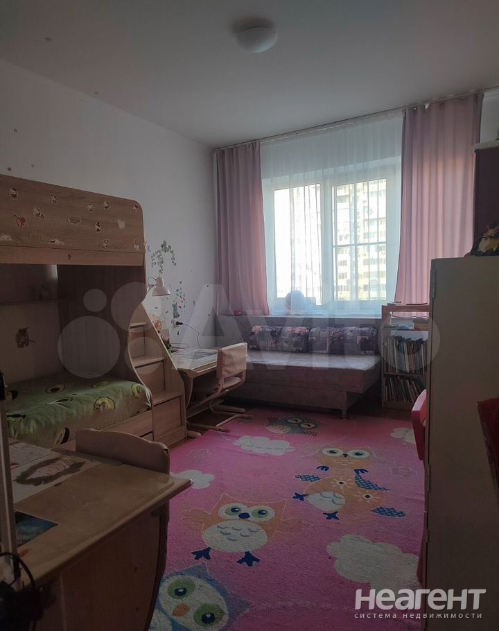 Продается 3-х комнатная квартира, 74 м²