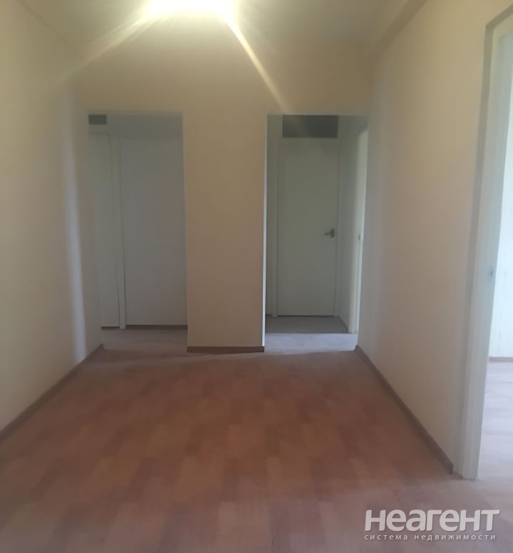 Продается 3-х комнатная квартира, 90,6 м²