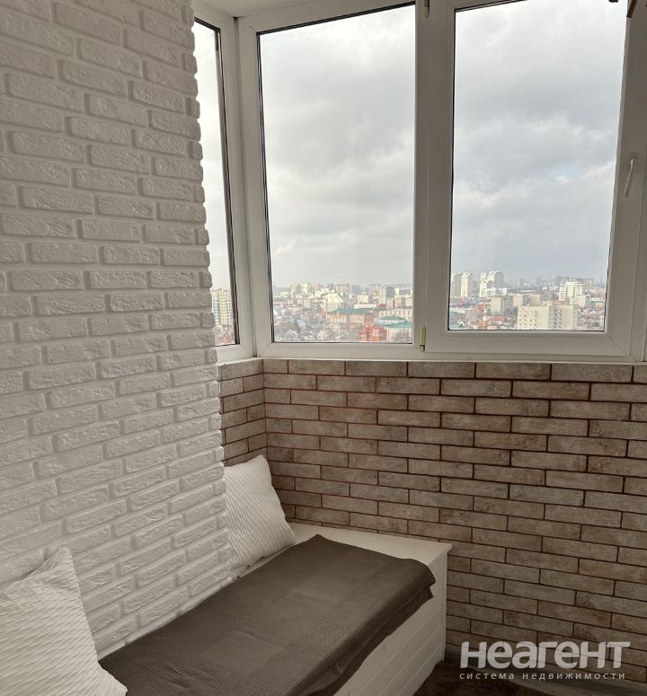 Сдается 2-х комнатная квартира, 70 м²