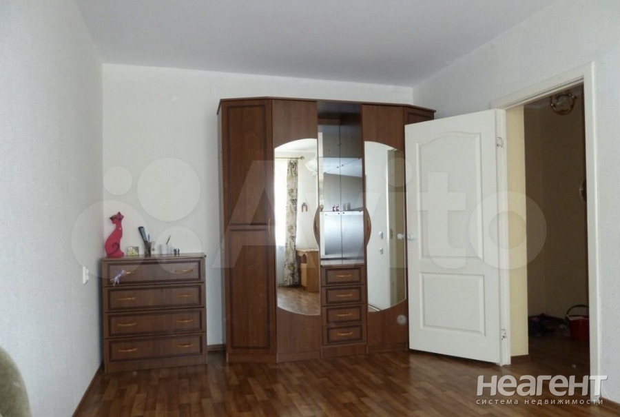 Сдается 1-комнатная квартира, 35 м²