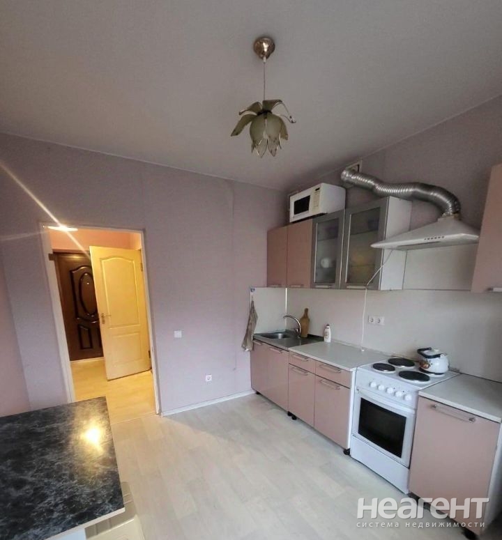 Сдается 1-комнатная квартира, 35 м²