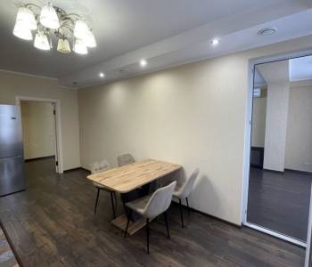 Продается 3-х комнатная квартира, 122 м²