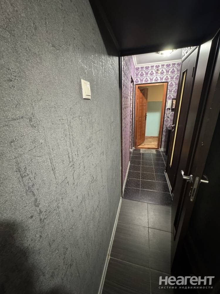 Сдается 1-комнатная квартира, 35 м²