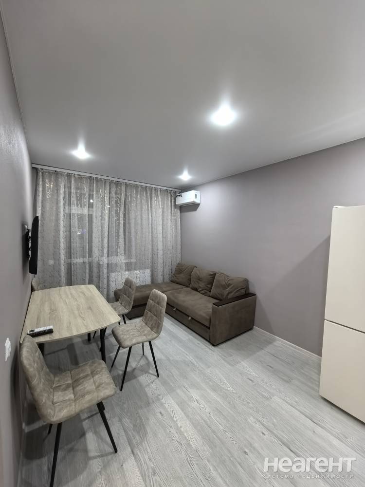 Сдается Многокомнатная квартира, 52 м²