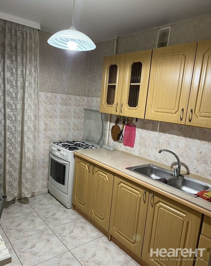 Сдается 1-комнатная квартира, 30 м²