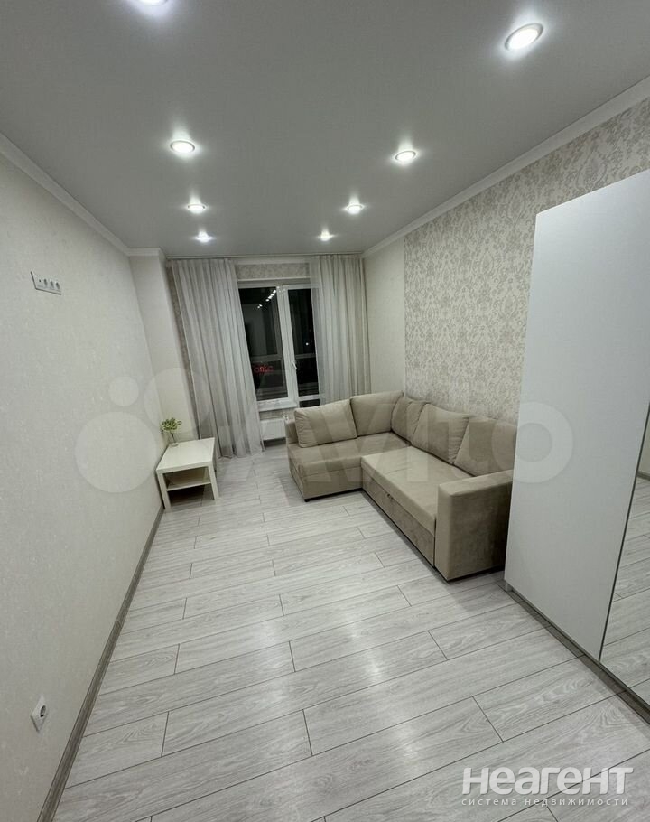 Сдается 1-комнатная квартира, 48 м²