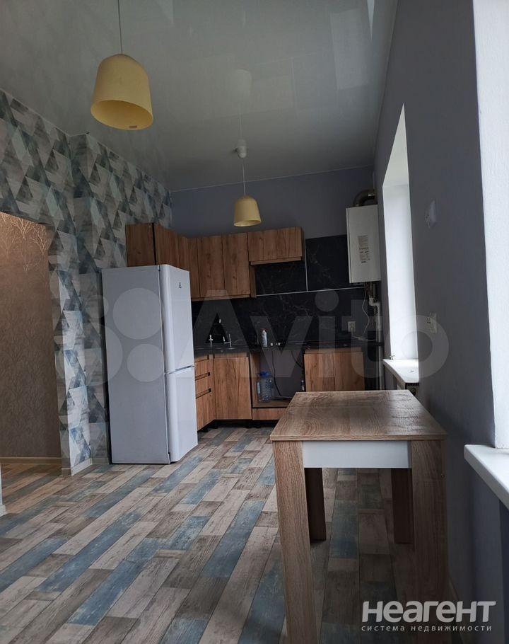 Продается 1-комнатная квартира, 36,6 м²