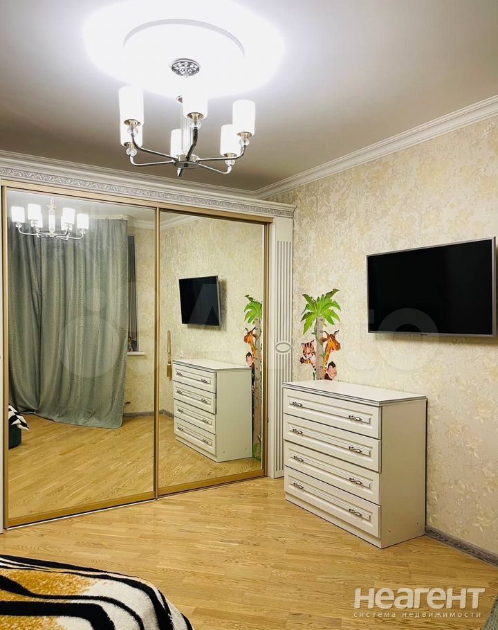 Продается 2-х комнатная квартира, 71,6 м²