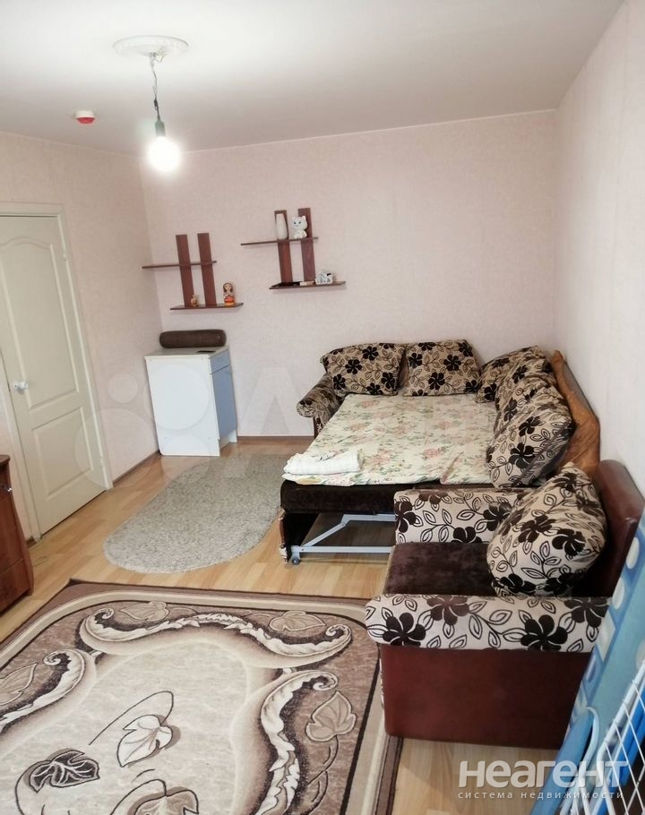 Сдается 1-комнатная квартира, 37,4 м²