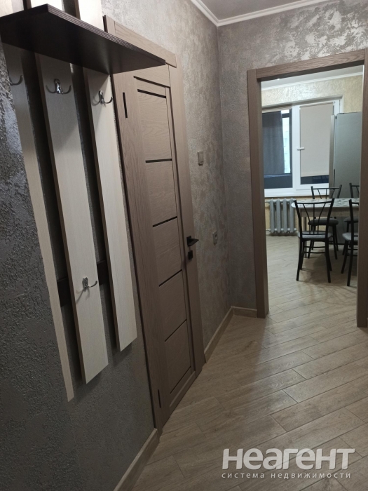 Сдается 1-комнатная квартира, 35 м²