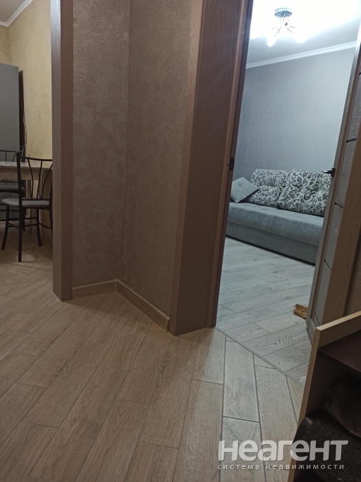 Сдается 1-комнатная квартира, 35 м²