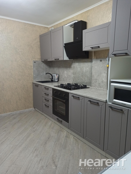 Сдается 1-комнатная квартира, 35 м²