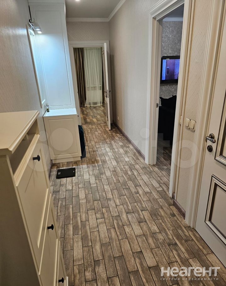 Продается 2-х комнатная квартира, 63 м²