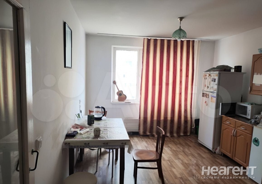 Сдается 2-х комнатная квартира, 70 м²