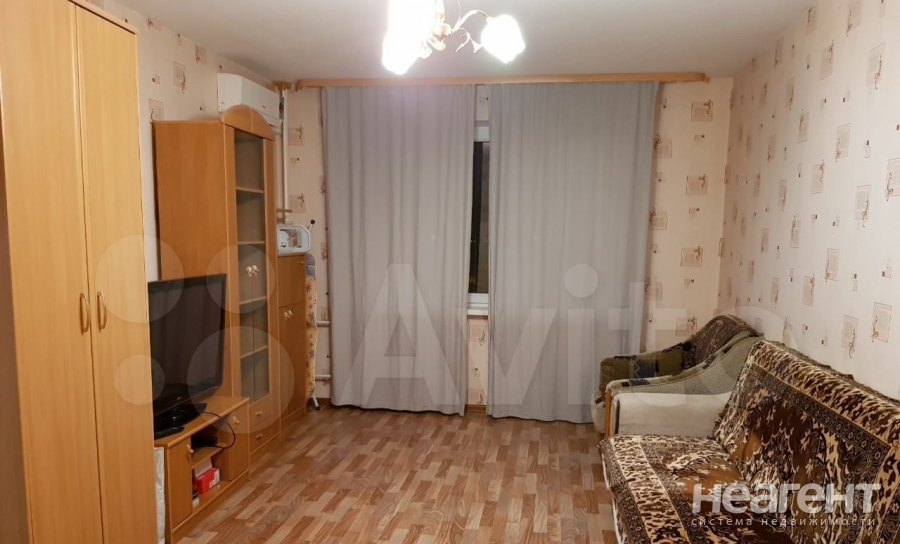 Продается 1-комнатная квартира, 38,9 м²