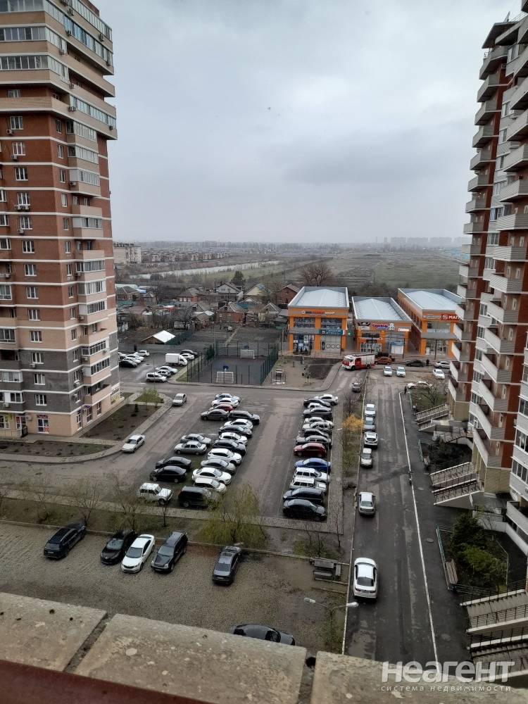 Продается 1-комнатная квартира, 47 м²