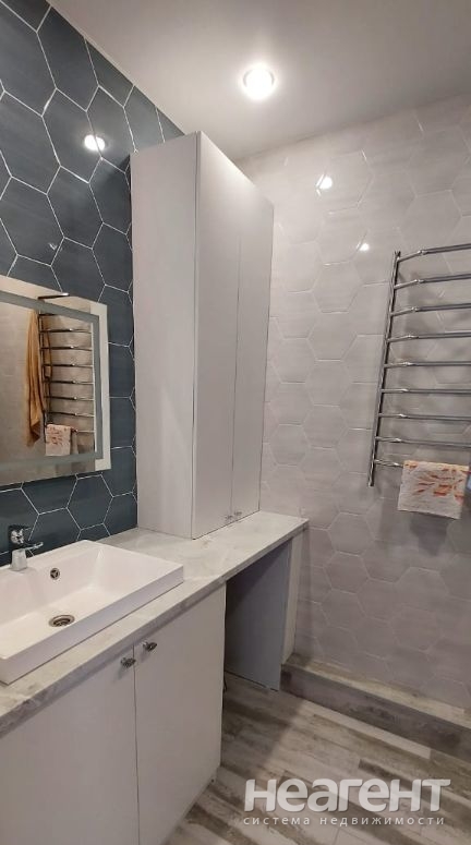 Продается 1-комнатная квартира, 38,8 м²