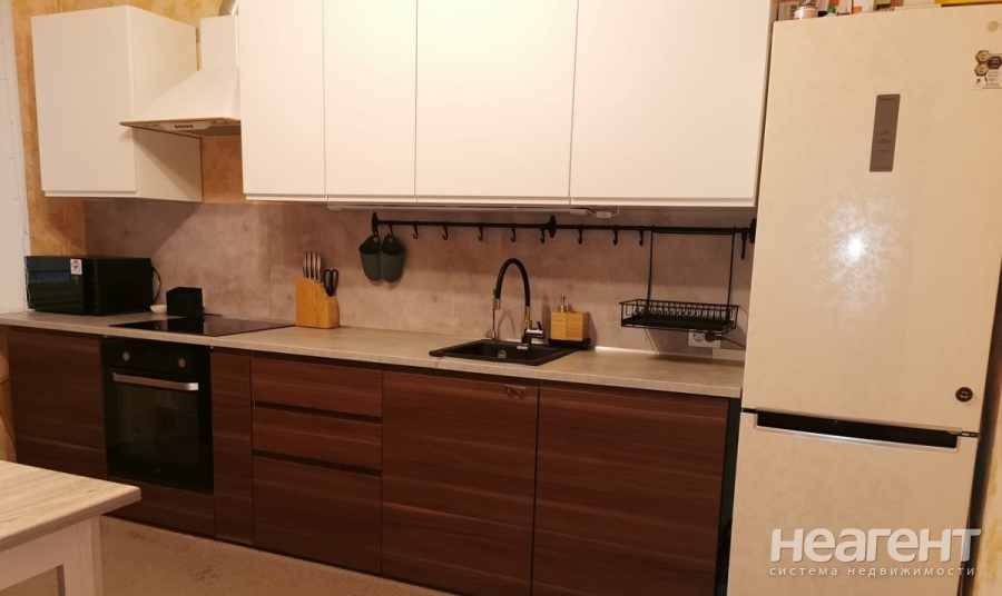 Продается 2-х комнатная квартира, 58,5 м²