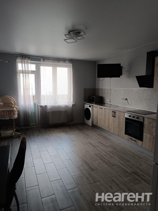 Продается 2-х комнатная квартира, 64 м²