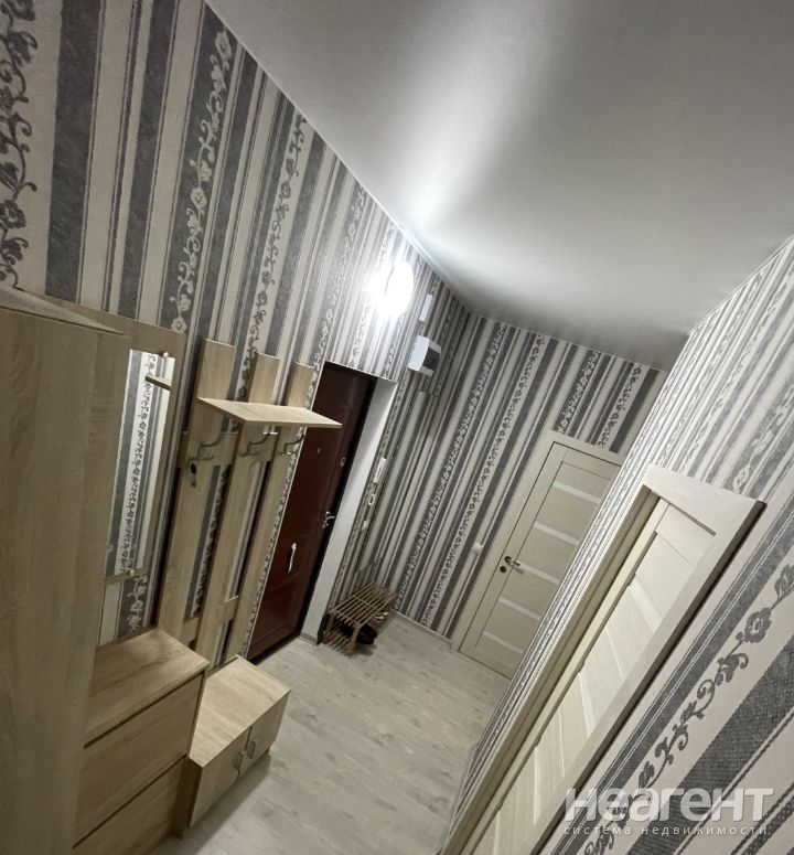 Сдается 1-комнатная квартира, 39,9 м²