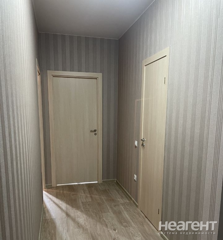 Продается 1-комнатная квартира, 38,1 м²