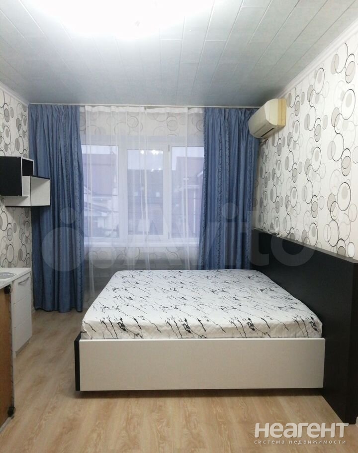 Продается 1-комнатная квартира, 32 м²