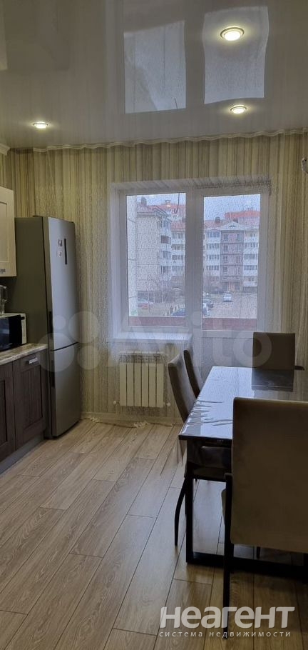 Продается 1-комнатная квартира, 45 м²