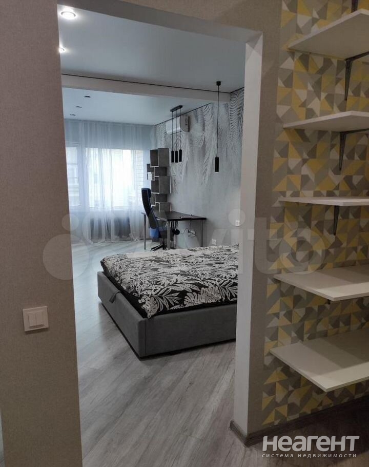 Сдается 1-комнатная квартира, 45 м²