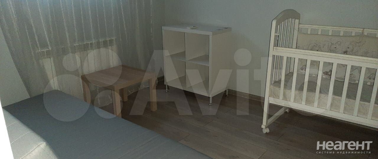 Продается 1-комнатная квартира, 33 м²