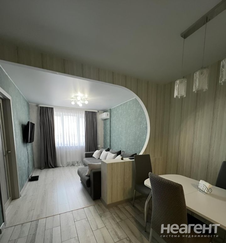 Сдается 2-х комнатная квартира, 42 м²