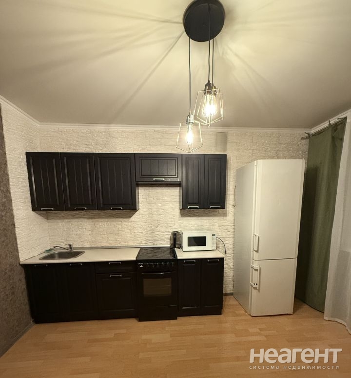 Продается 1-комнатная квартира, 39,2 м²