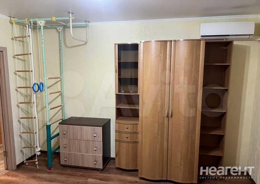 Сдается 2-х комнатная квартира, 60 м²