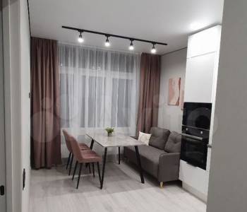 Продается 1-комнатная квартира, 39 м²