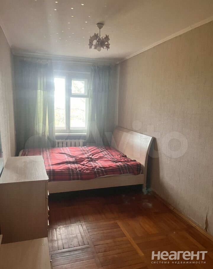 Сдается Многокомнатная квартира, 58 м²