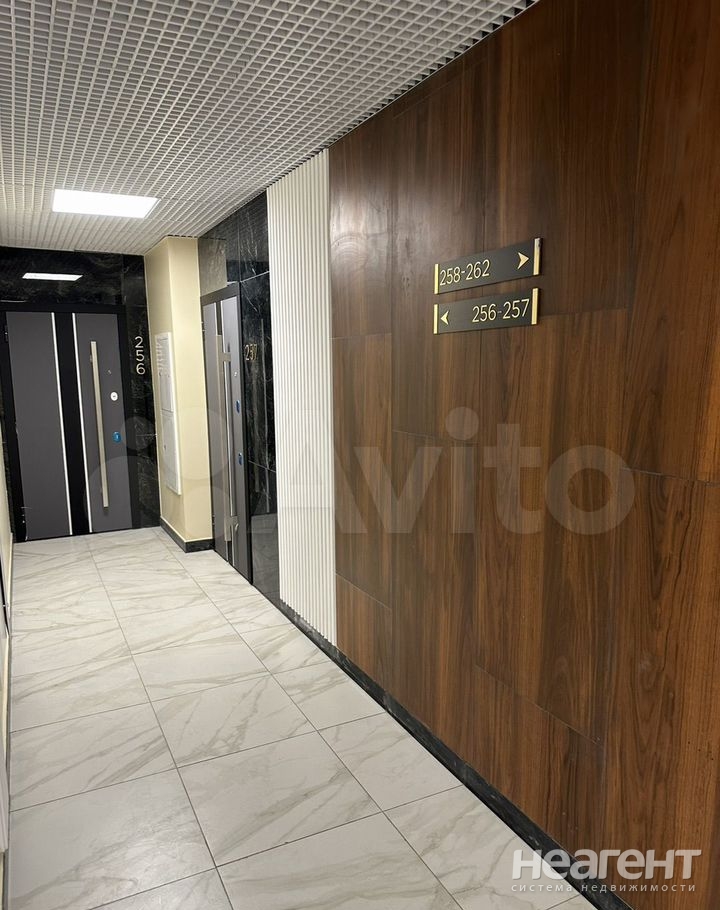 Продается 1-комнатная квартира, 45 м²